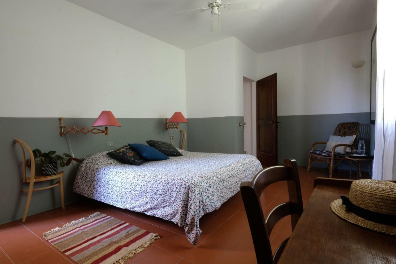 Casa Monteluro - B&B Tavullia Bagian luar foto