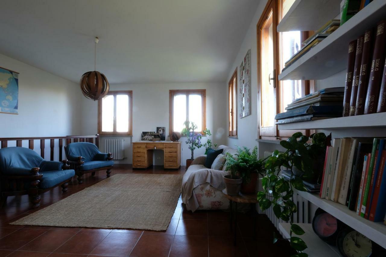 Casa Monteluro - B&B Tavullia Bagian luar foto